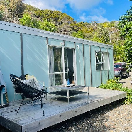 Matapouri Cabin By The Beach Hotel Eksteriør billede